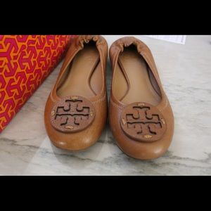 Tory Burch Reva Leather Flats